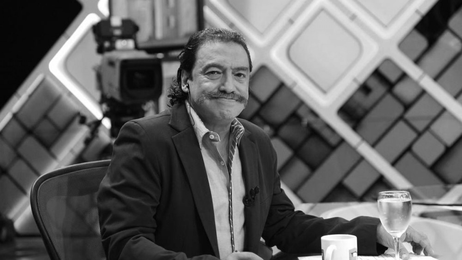 Murió el periodista y escritor Jorge Dorio