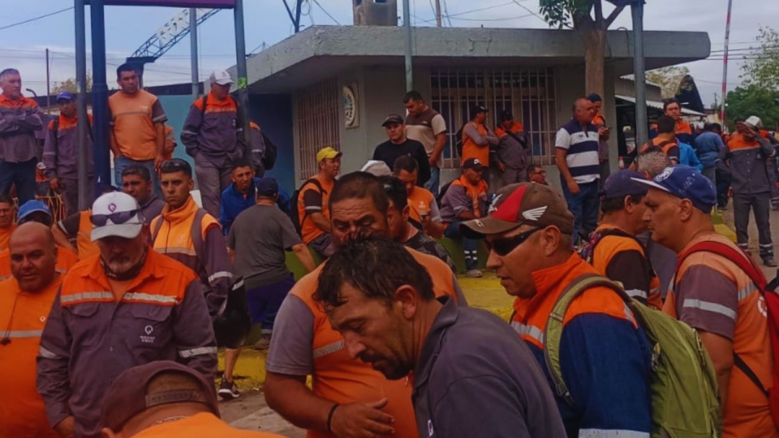 Godoy Cruz otorgó un aumento salarial a municipales luego de las intensas protestas