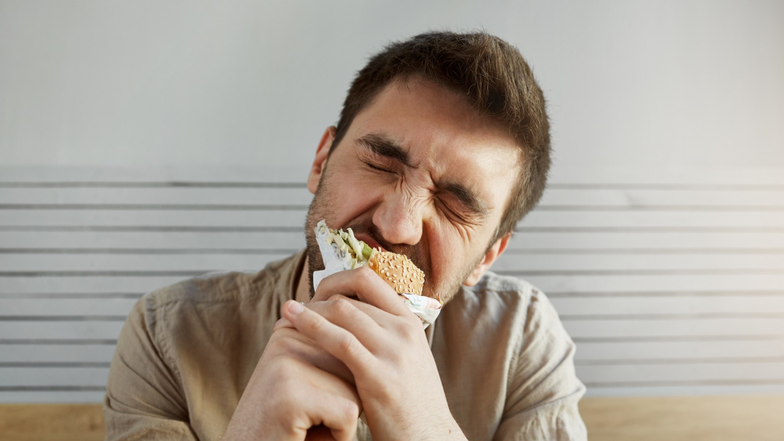 Cuáles son los alimentos que tenés que evitar sí o sí en otoño para no sufrir de inflamación digestiva