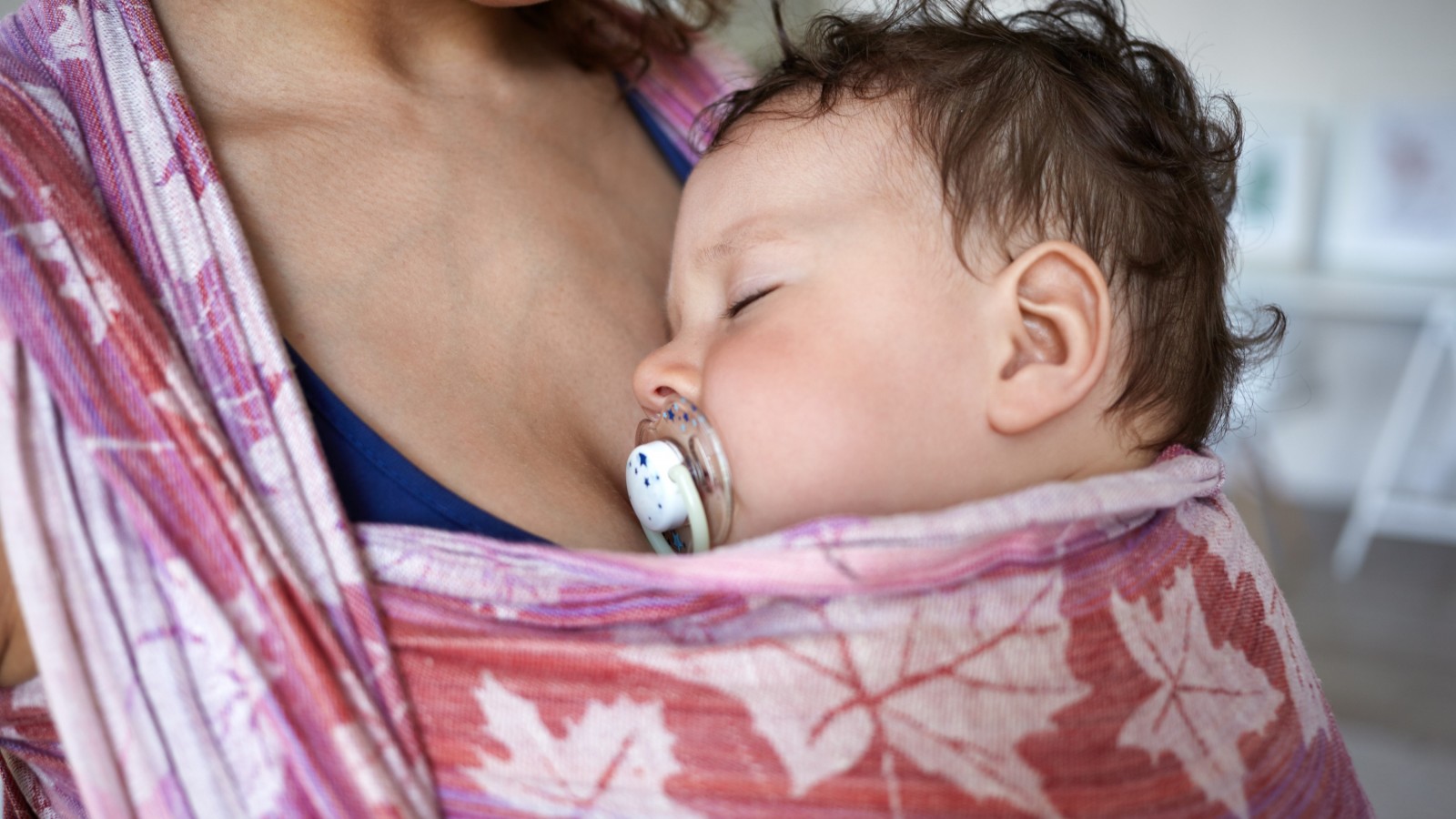 Esta es la enfermedad que pueden contraer los bebés en otoño y ser de gravedad si no se está alerta