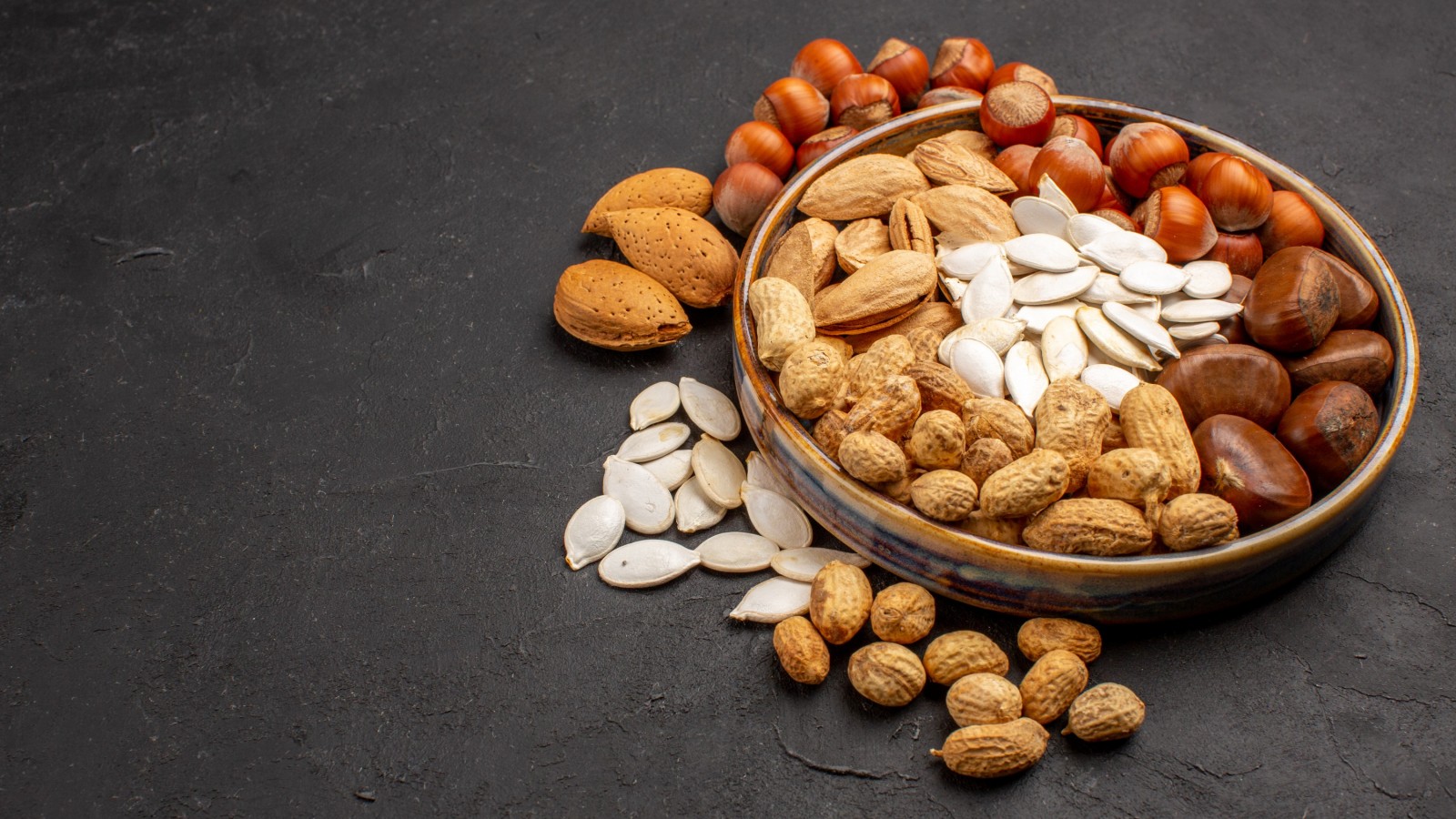 Los misterios de los frutos secos que cuidan nuestro corazón y cerebro: por esto hay que comerlos sí o sí