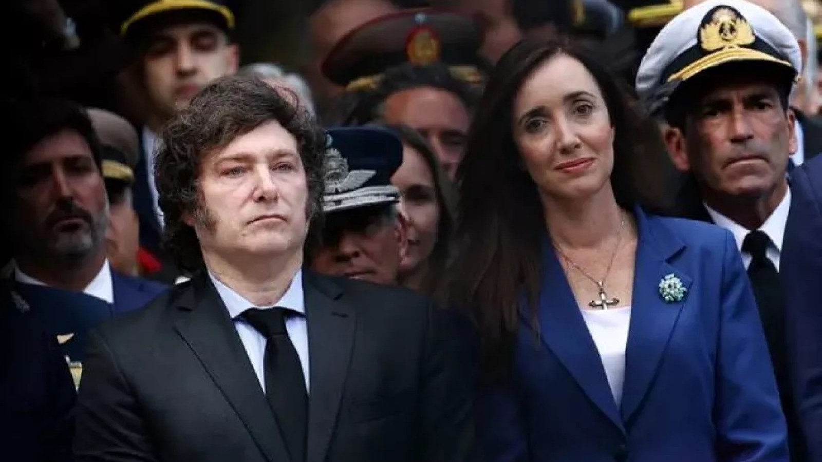 Milei llamó a una "reconciliación con las Fuerzas Armadas" en el acto por Malvinas