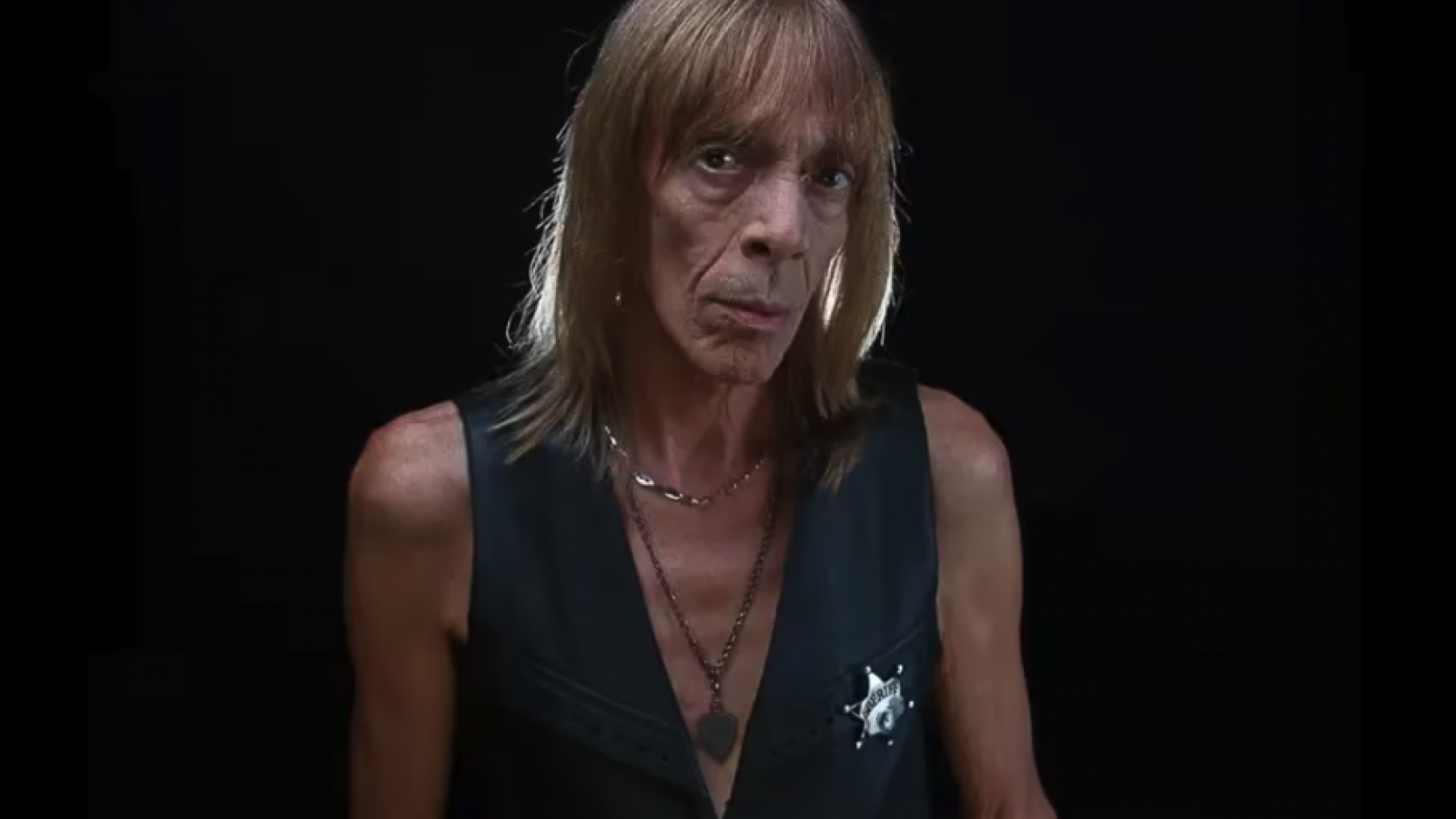 Murió Fer Pita. El cantante de Heroicos Sobrevivientes padecía una insuficiencia hepática