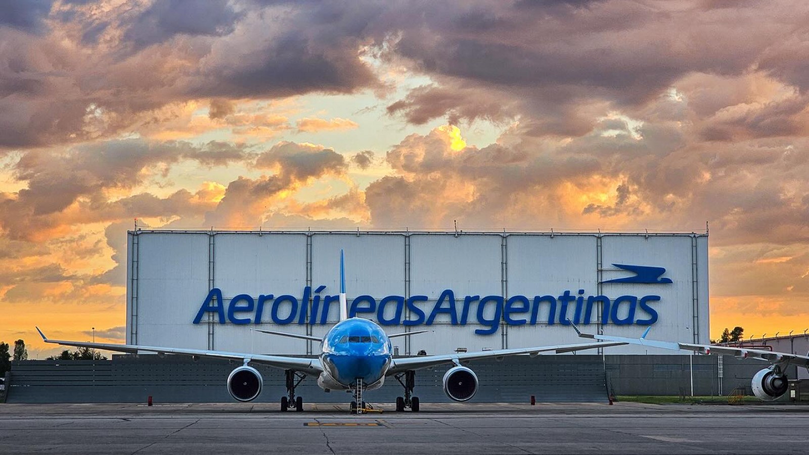 EZE - JFK no va más. Desde agosto, Aerolíneas Argentinas deja de volar a Nueva York