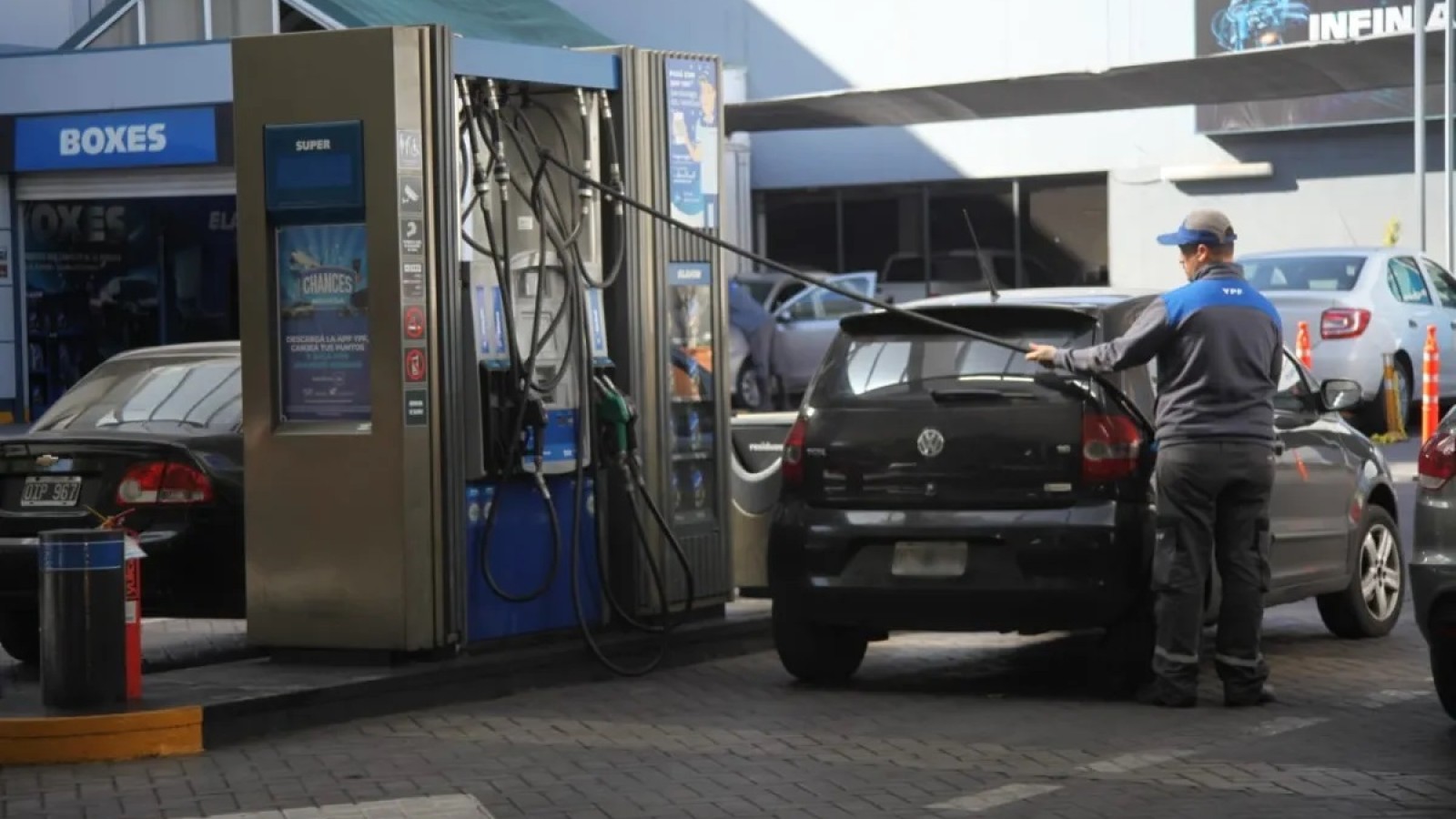 Otro golpe al bolsillo: aumentan los combustibles en Mayo
