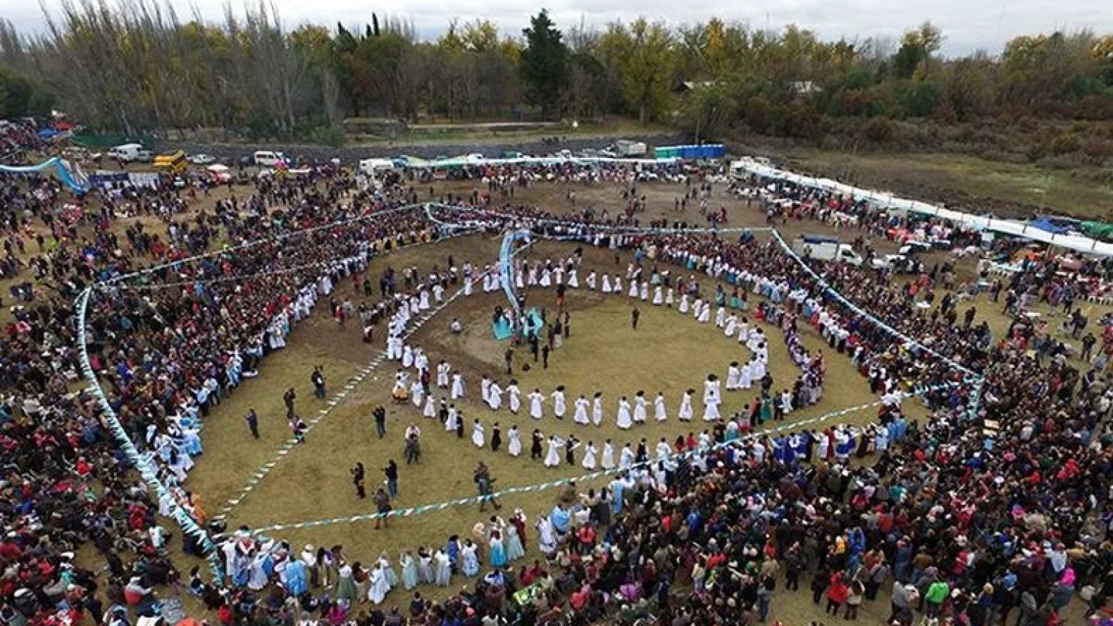 25 y 26 de mayo: la villa se prepara para un multitudinario pericón y un festival patrio