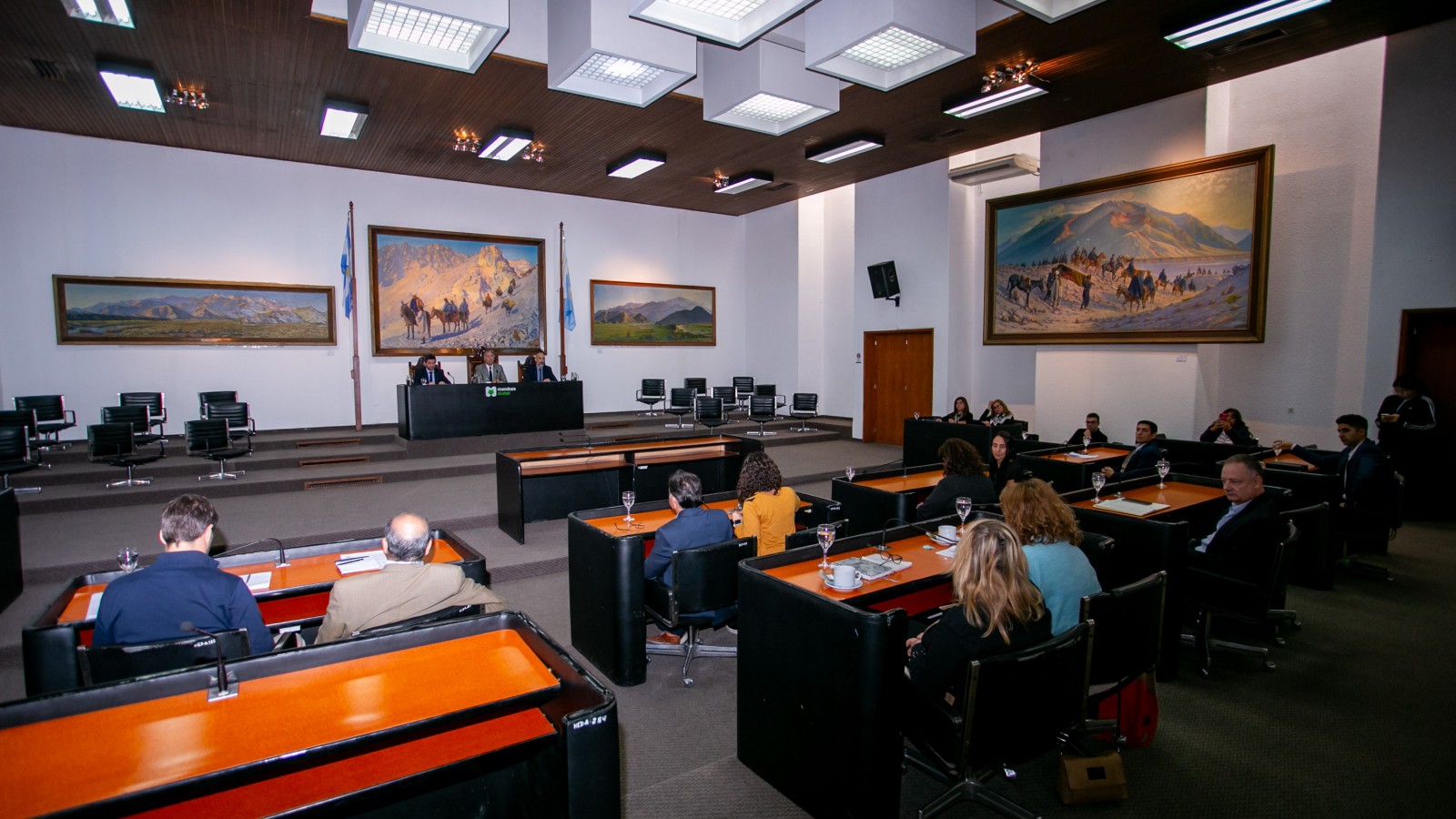 Fue aprobado el proyecto de ordenanza que busca terminar con los "aguantaderos" en la Ciudad