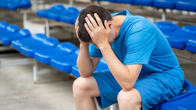 El Club Godoy Cruz Antonio Tomba arremete contra el periodismo berreta y sacude la memoria.