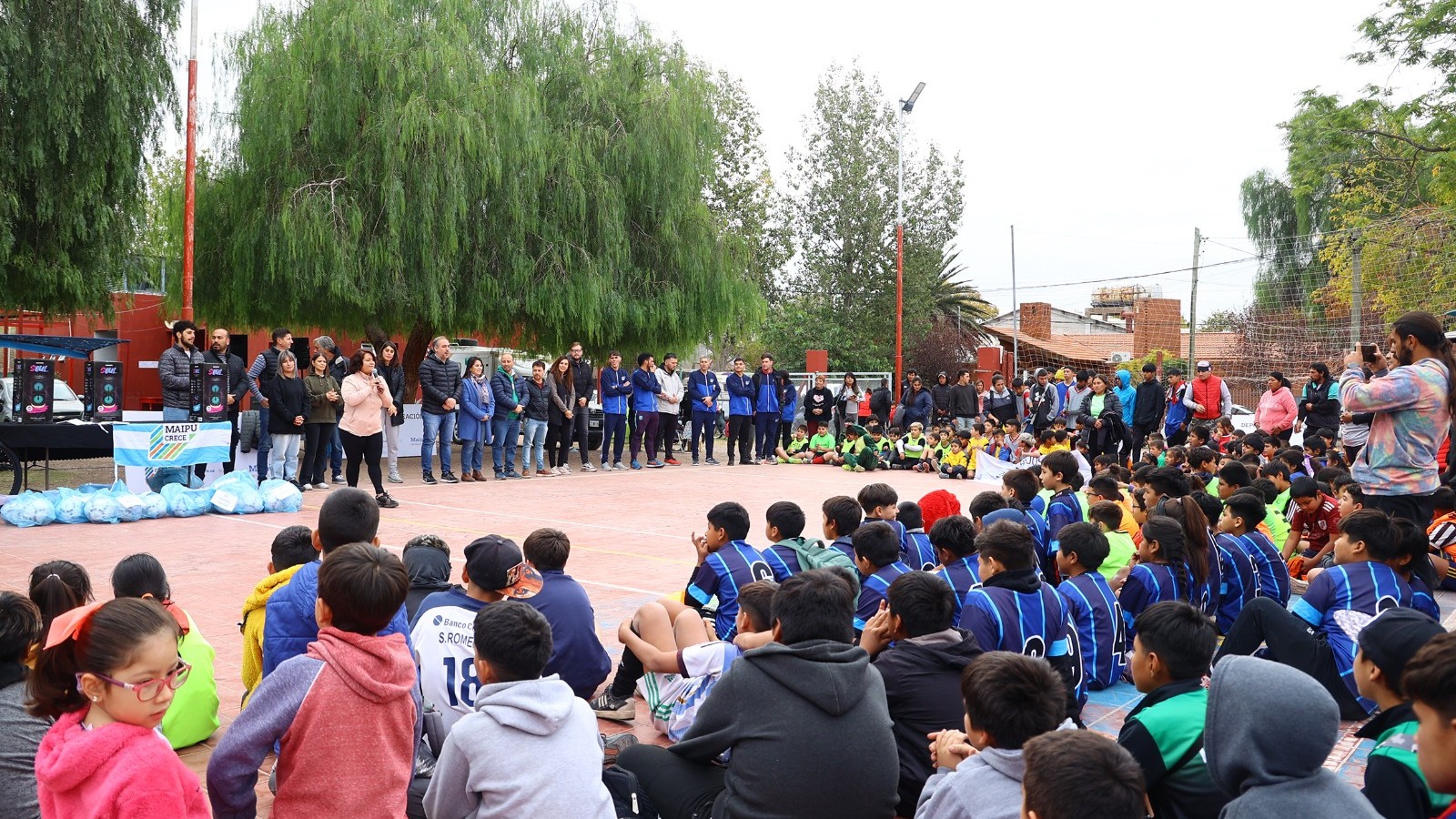 Stevanato lanzó el programa de fútbol infantil en la zona este