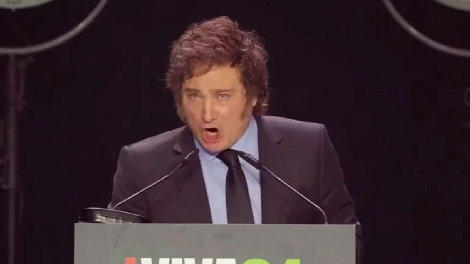 Escándalos para esconder el fracaso, estratagema preferida de Javier Milei