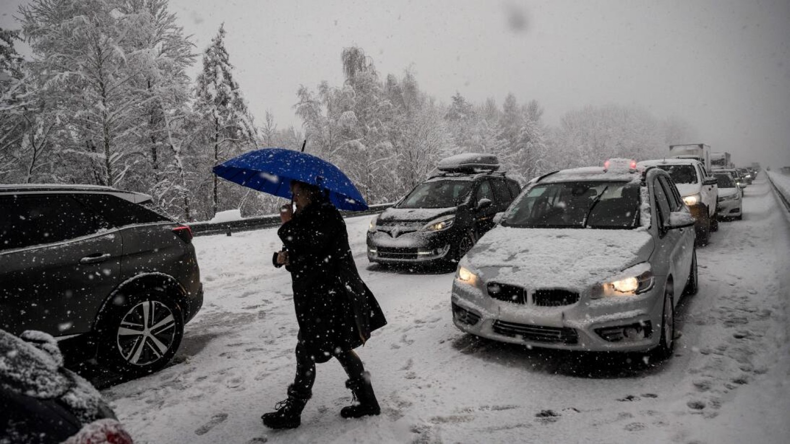 Protege tu Vehículo de las Heladas: Consejos Prácticos para el Invierno