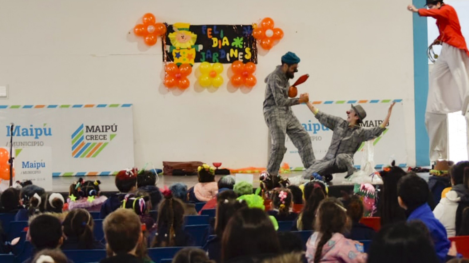 Teatro y actividades lúdicas para celebrar el Día de los Jardines de Infantes