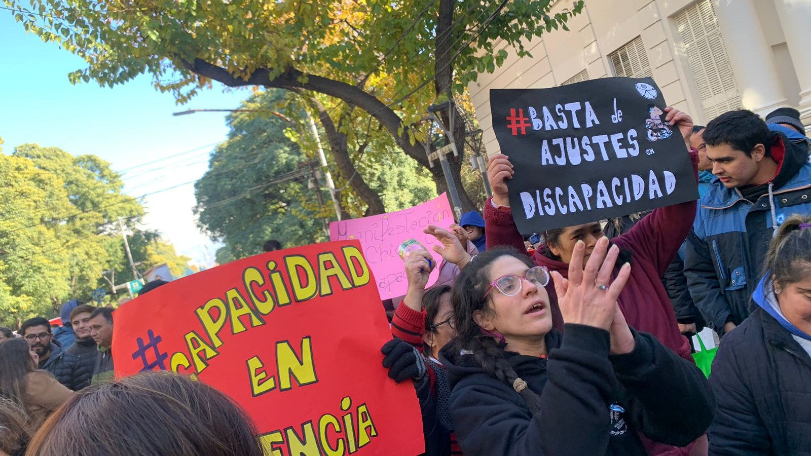 Discapacidad: fuerte reclamo en rechazo al decreto que desregula las prestaciones para las personas con discapacidad