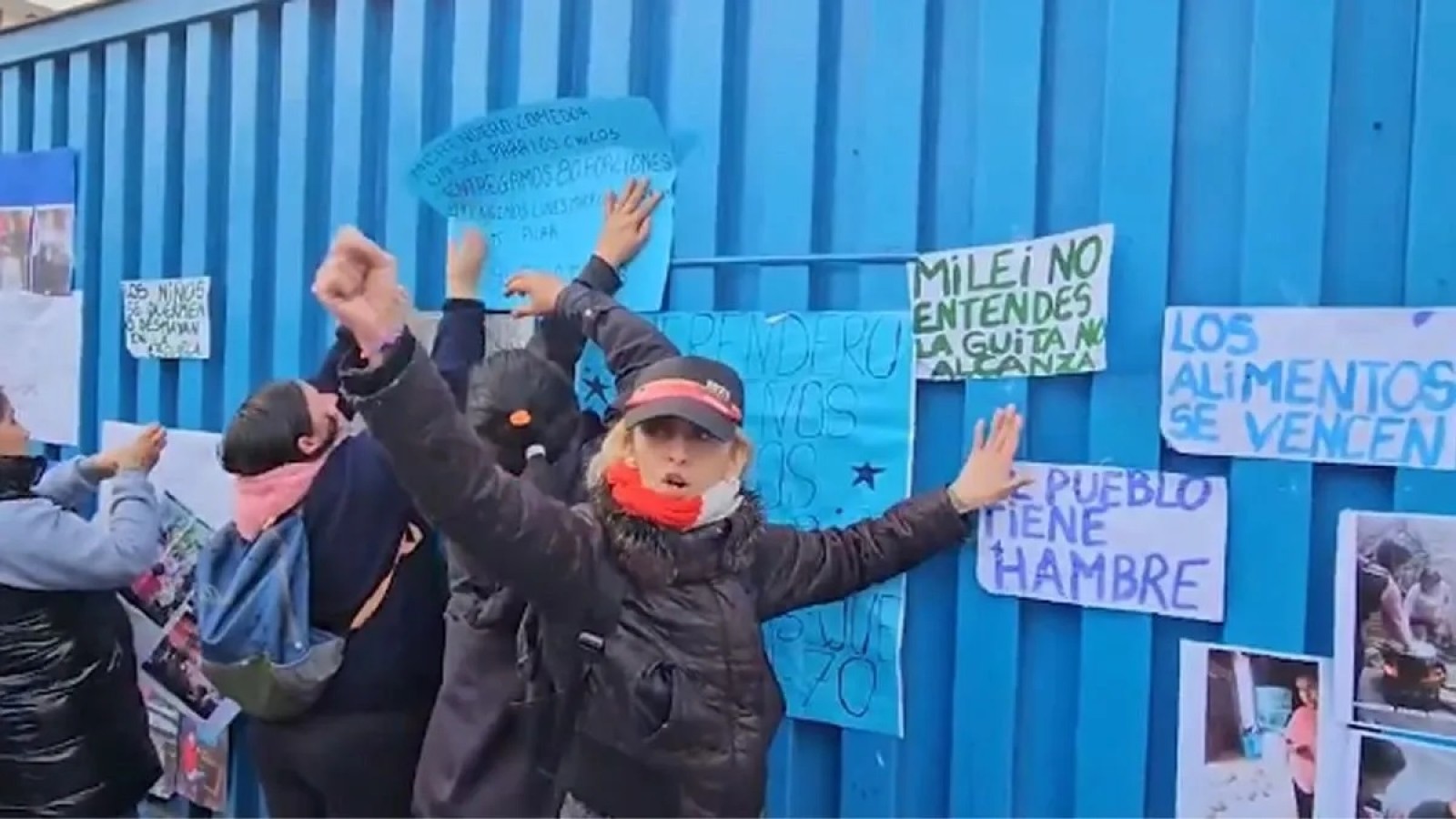 Crece la pobreza y el gobierno de Milei tiene alimentos a punto de vencer