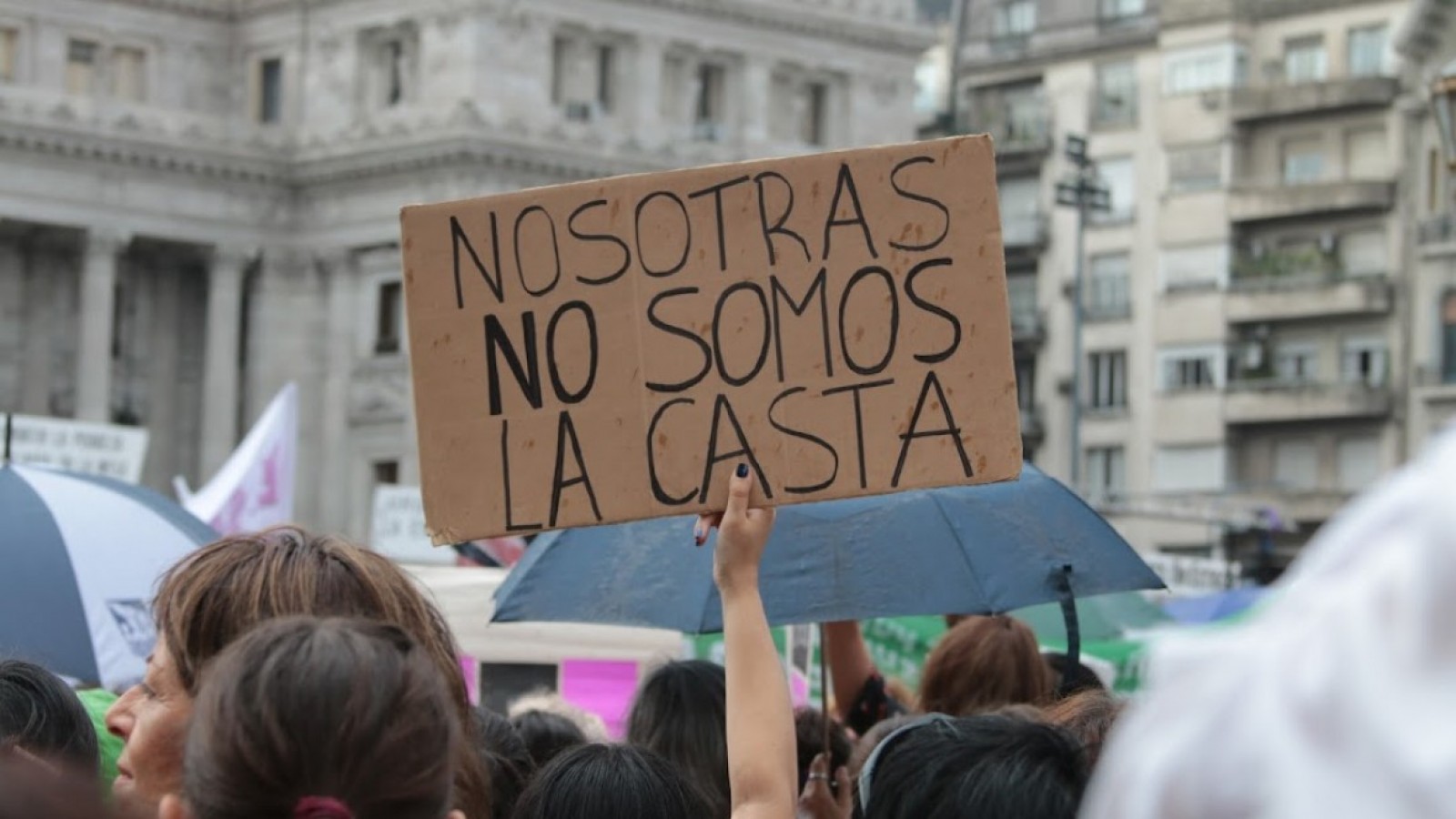Milei y su motosierra patriarcal en contra de la vida de mujeres y diversidades