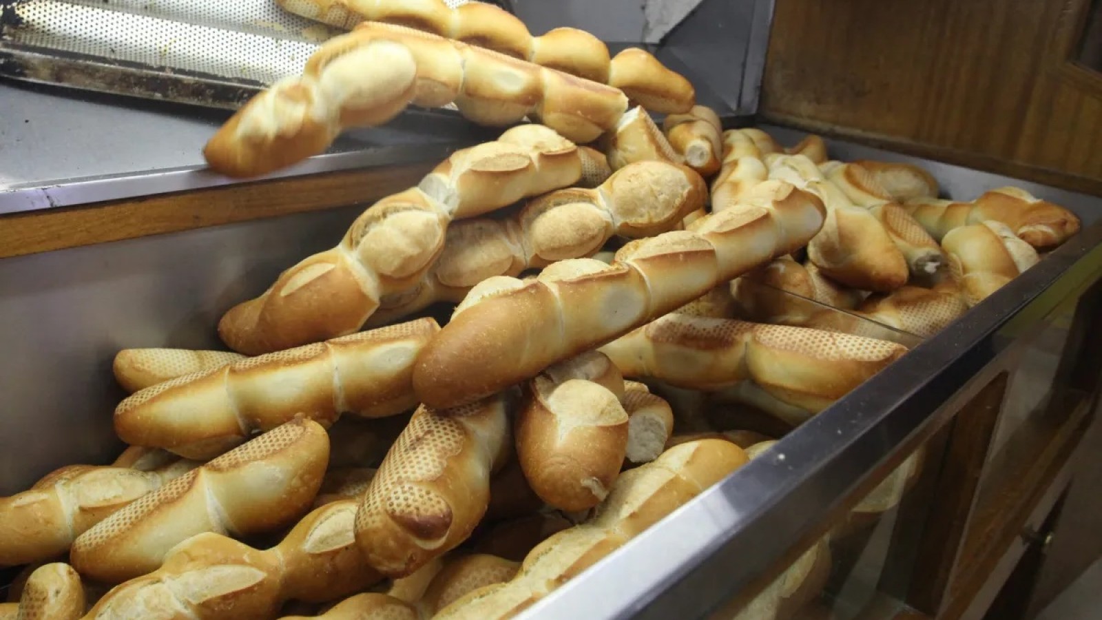 Desde el lunes 1 de julio aumenta el pan en Mendoza