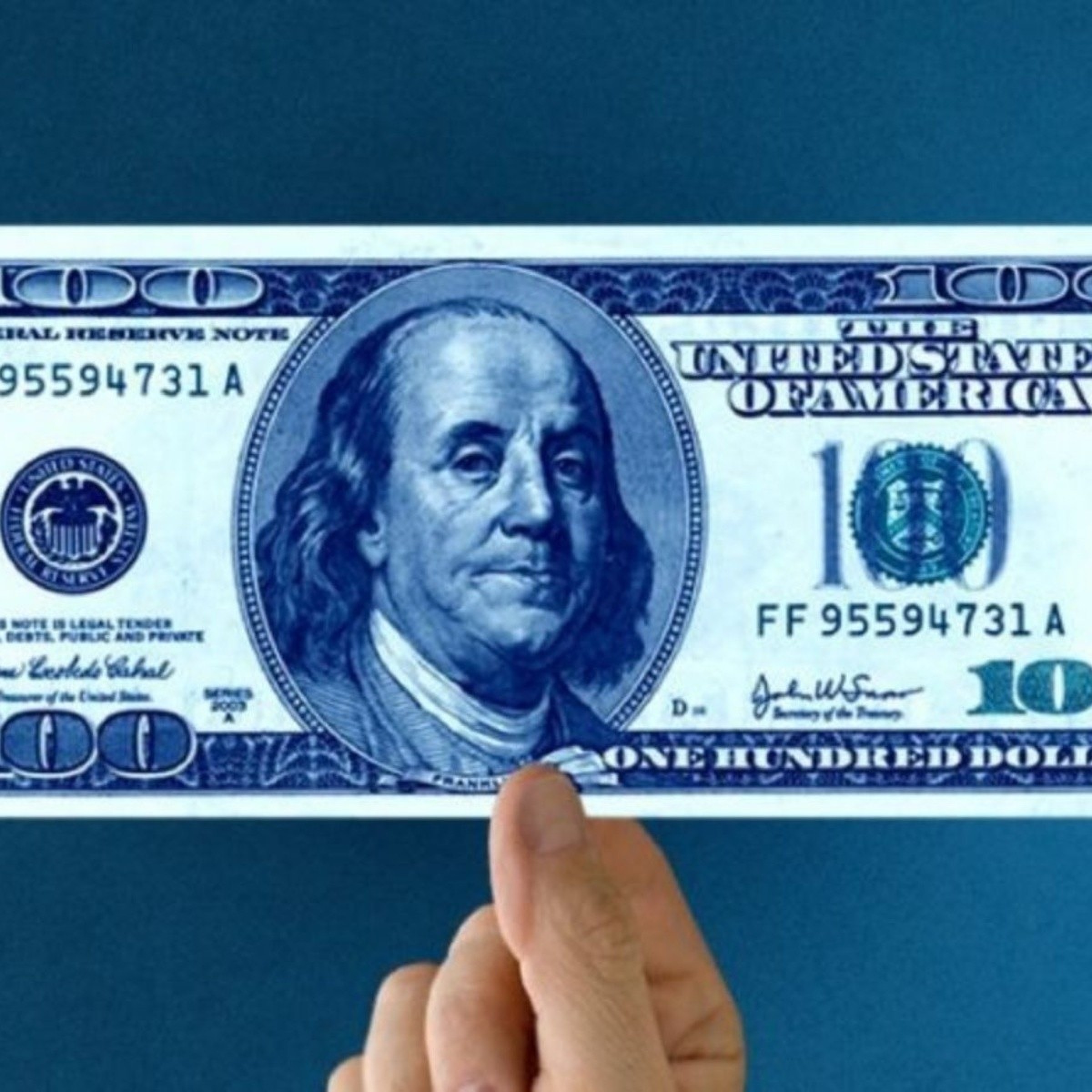 Mendoza: el dólar blue marcó un récord aproximado de $1409 para la venta