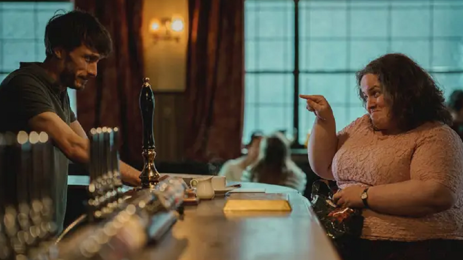 Netflix sigue liderando el rating de streaming en Argentina con una serie británica