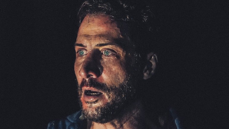 Luciano Cáceres presenta "Muerde" en el Teatro Mendoza