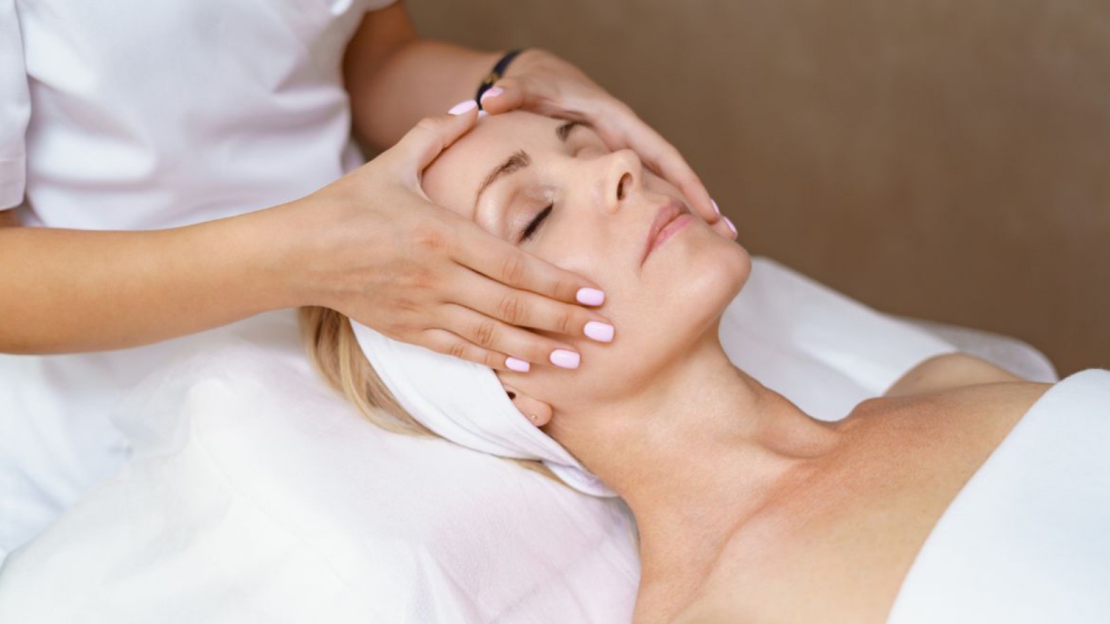 Tratamientos de belleza no invasivos: una guía completa
