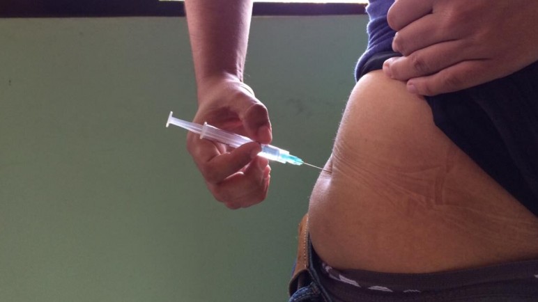 Tratamientos hormonales para personas trans: un derecho necesario en Argentina