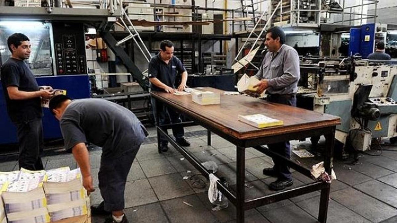 Cae la actividad industrial 20,4% interanual