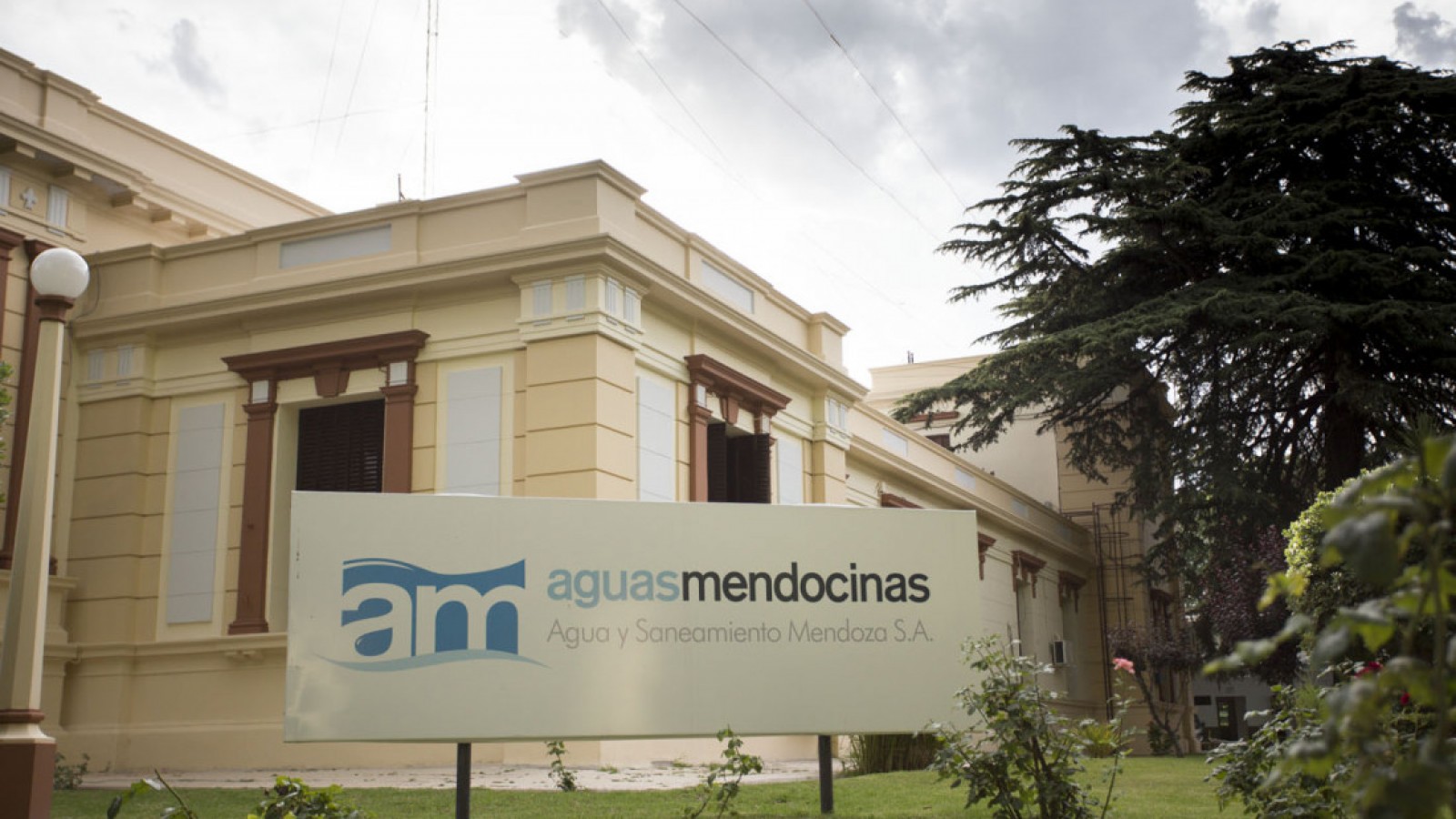 Aumento significativo en las boletas del agua en Mendoza