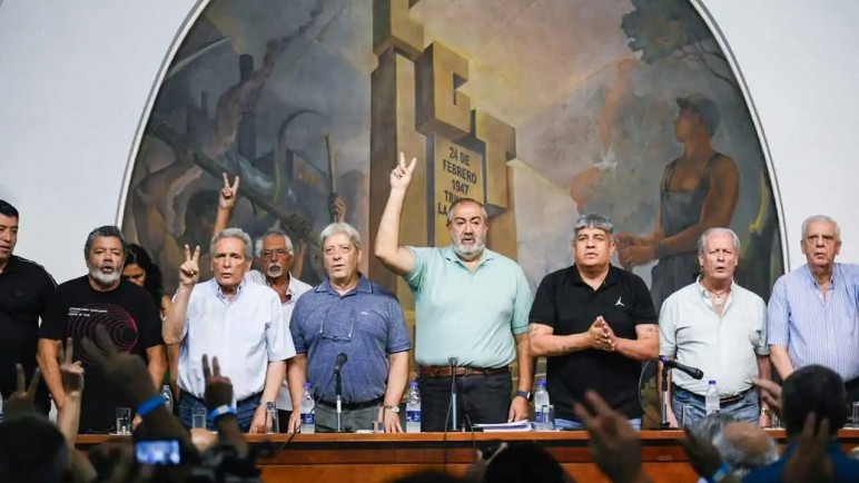 La CGT se retiró de la mesa del "diálogo social" con el gobierno de Milei