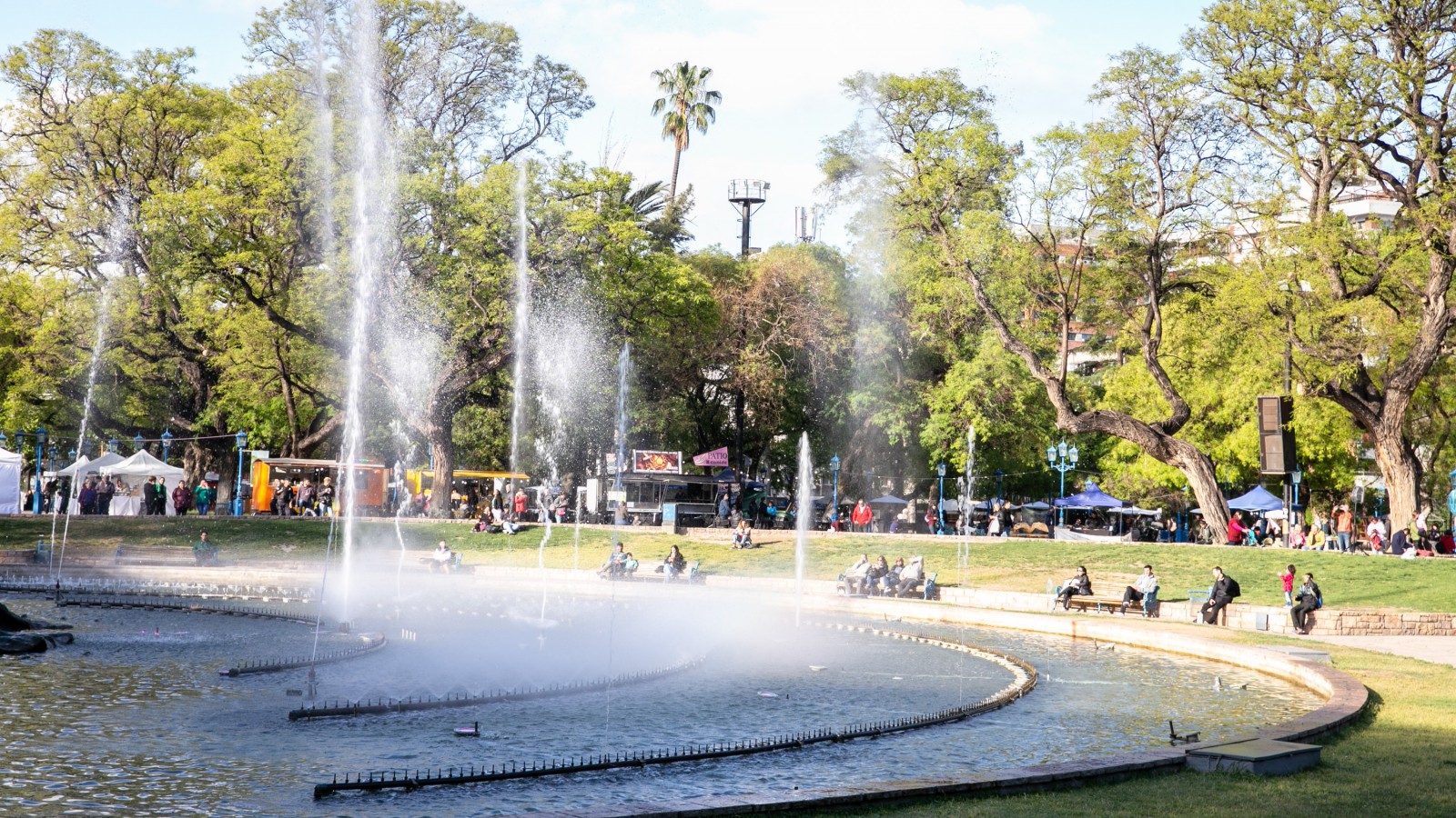 Talleres creativos en la Plaza de las Arte