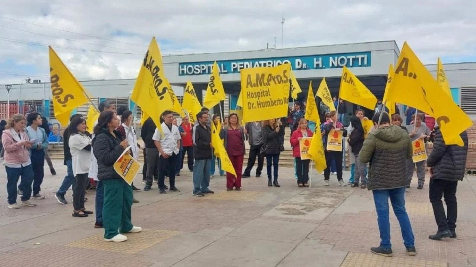 Crece la tensión entre AMPROS y el gobierno, luego del aumento por decreto