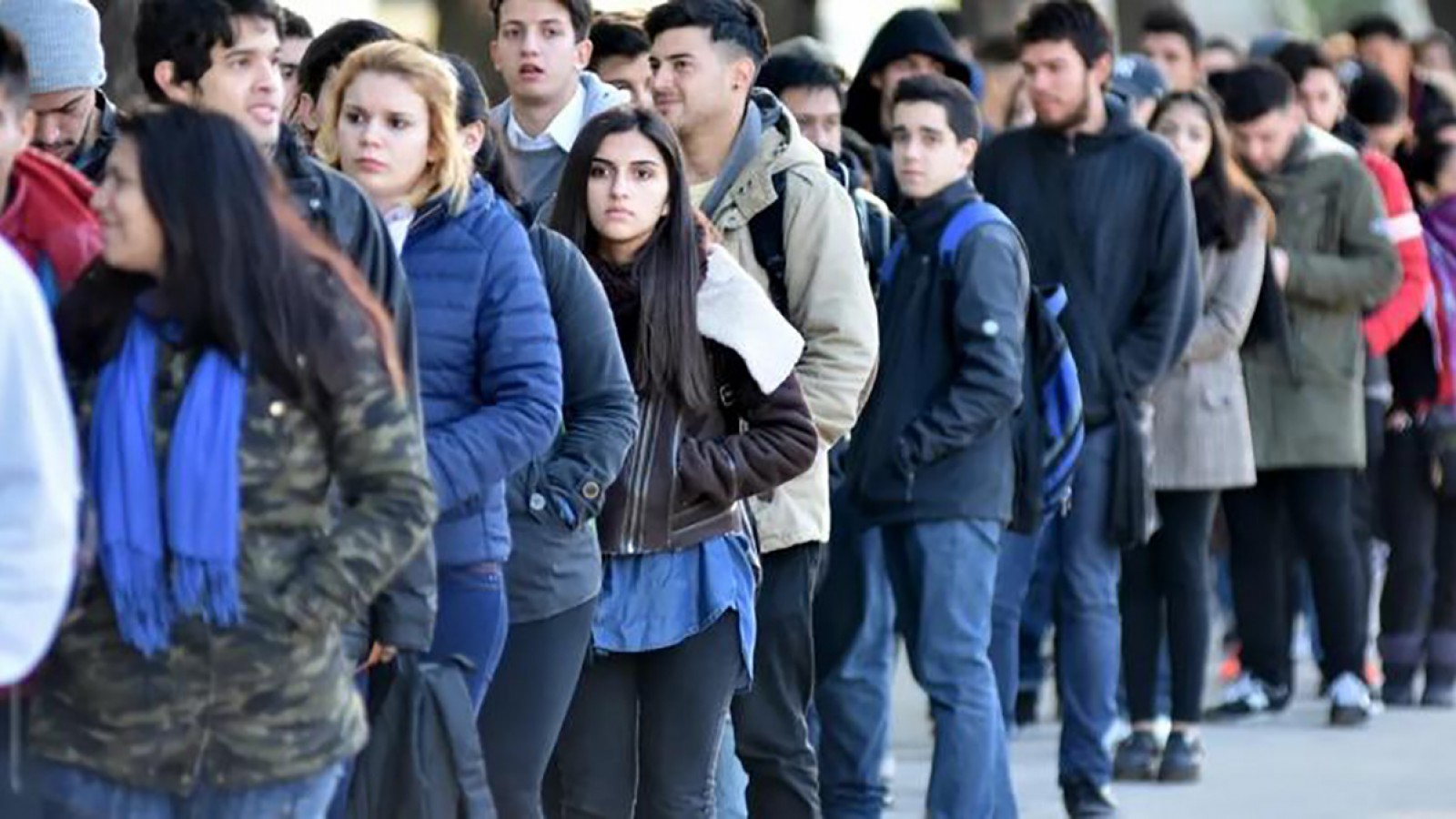 El impacto de la automatización en el empleo juvenil en Argentina