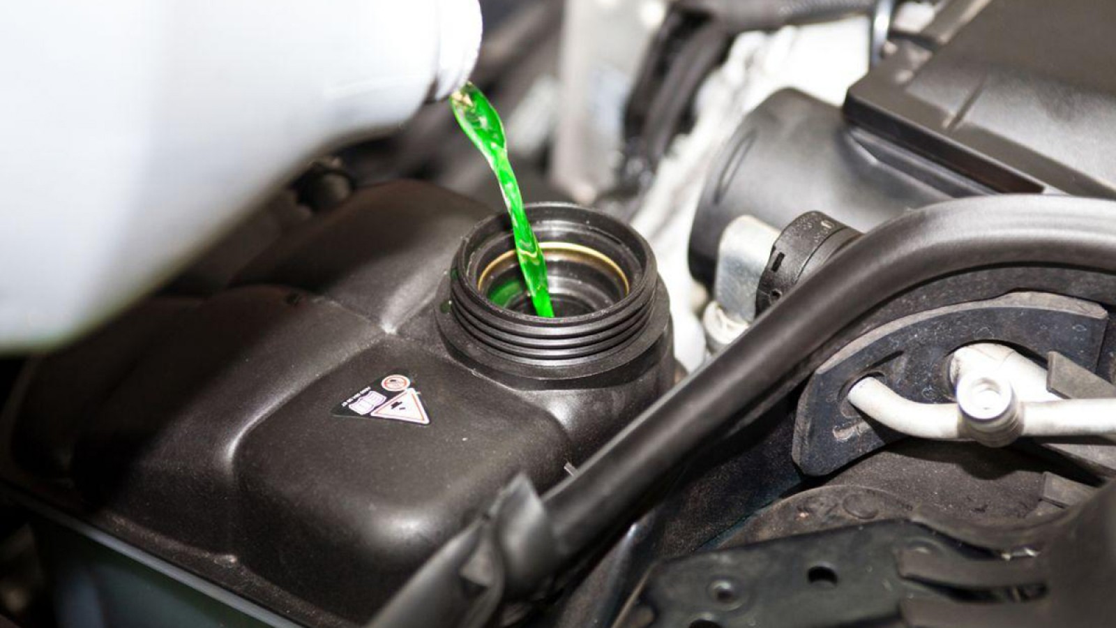 El líquido refrigerante: protección esencial contra el frío invernal