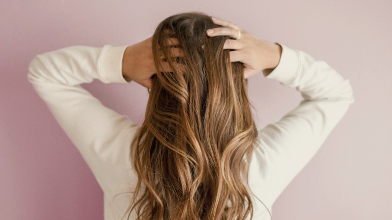 Cuidado capilar: tratamientos y tendencias para un cabello saludable