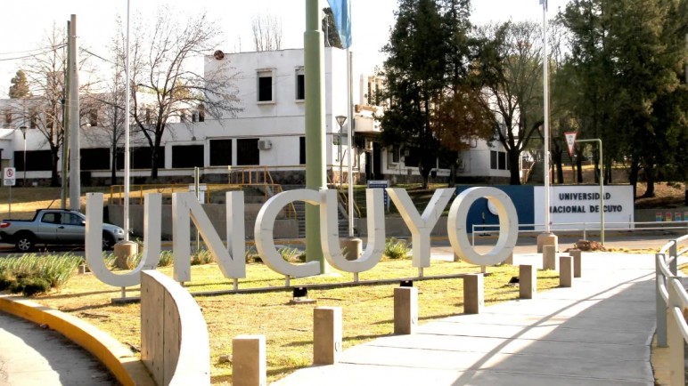 Universidades Nacionales van al paro por 72 horas en reclamo de salarios dignos