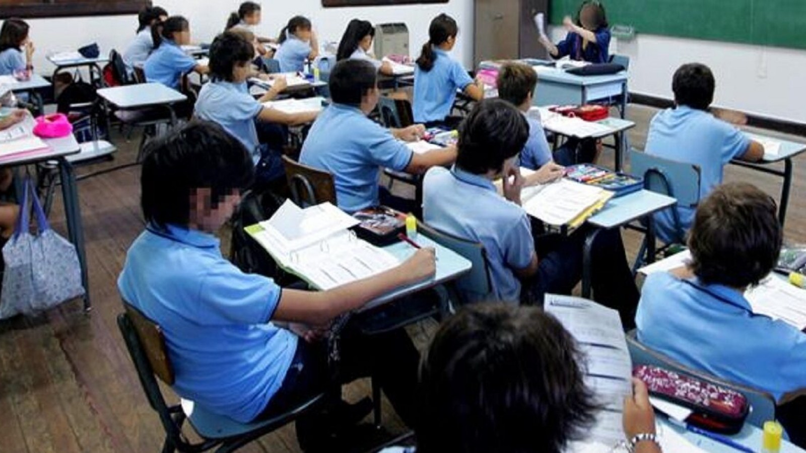 Incertidumbre sobre la continuidad del voucher educativo para este año y la ayuda para los colegios privados