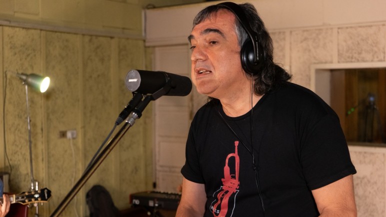 Marcelo López presenta su nuevo disco en Café Berlín