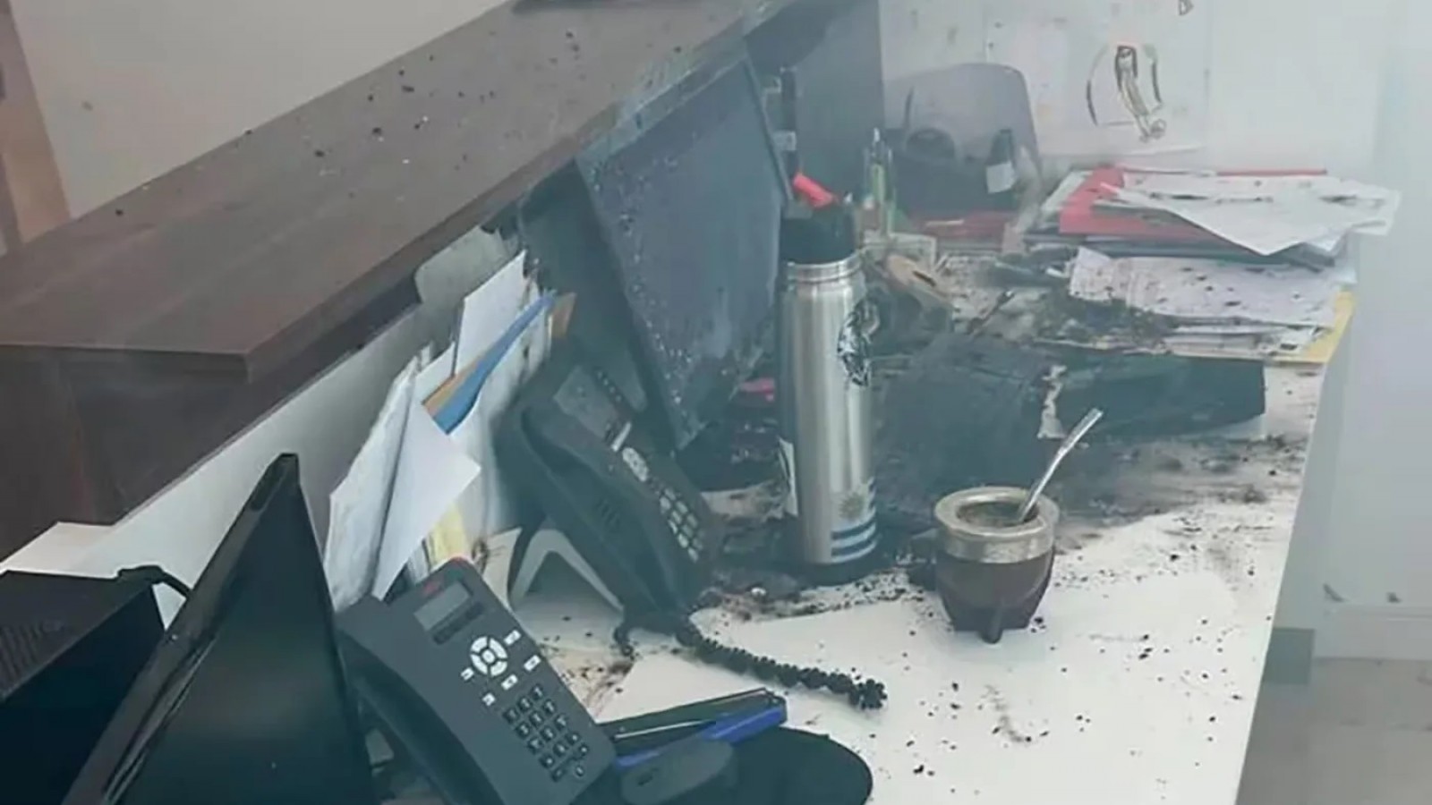 Dos paquetes de explosivos fueron enviados a la Sociedad Rural Argentina