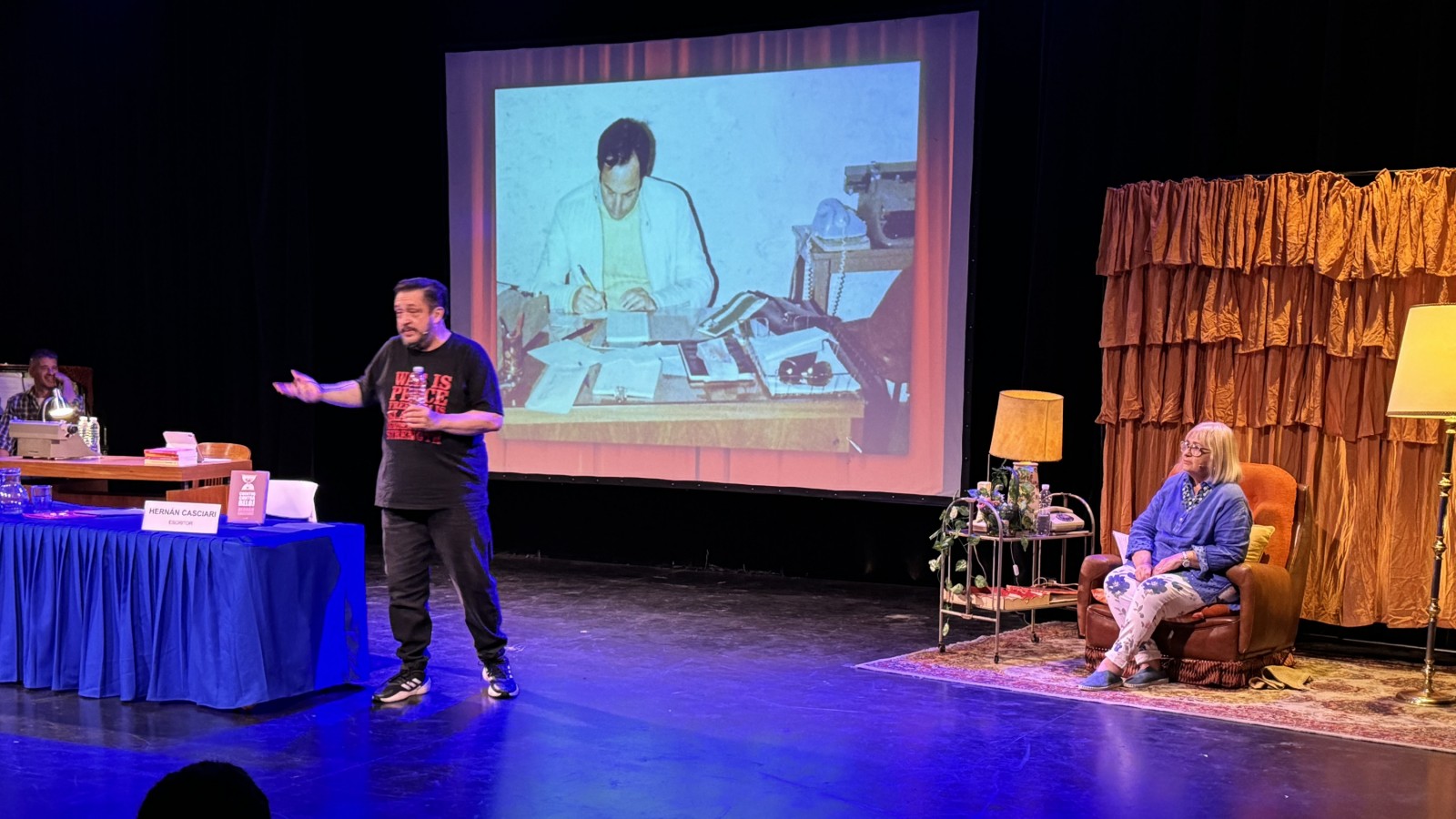 Hernán Casciari llega a Mendoza con "La Señora que me Parió"