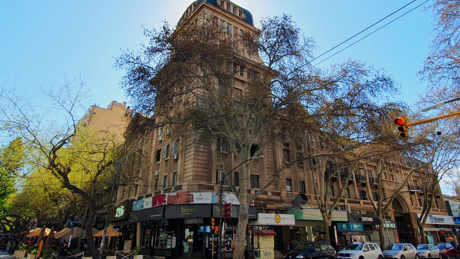 El crimen del ascensor, vitrales, historias y misterios del Pasaje San Martín