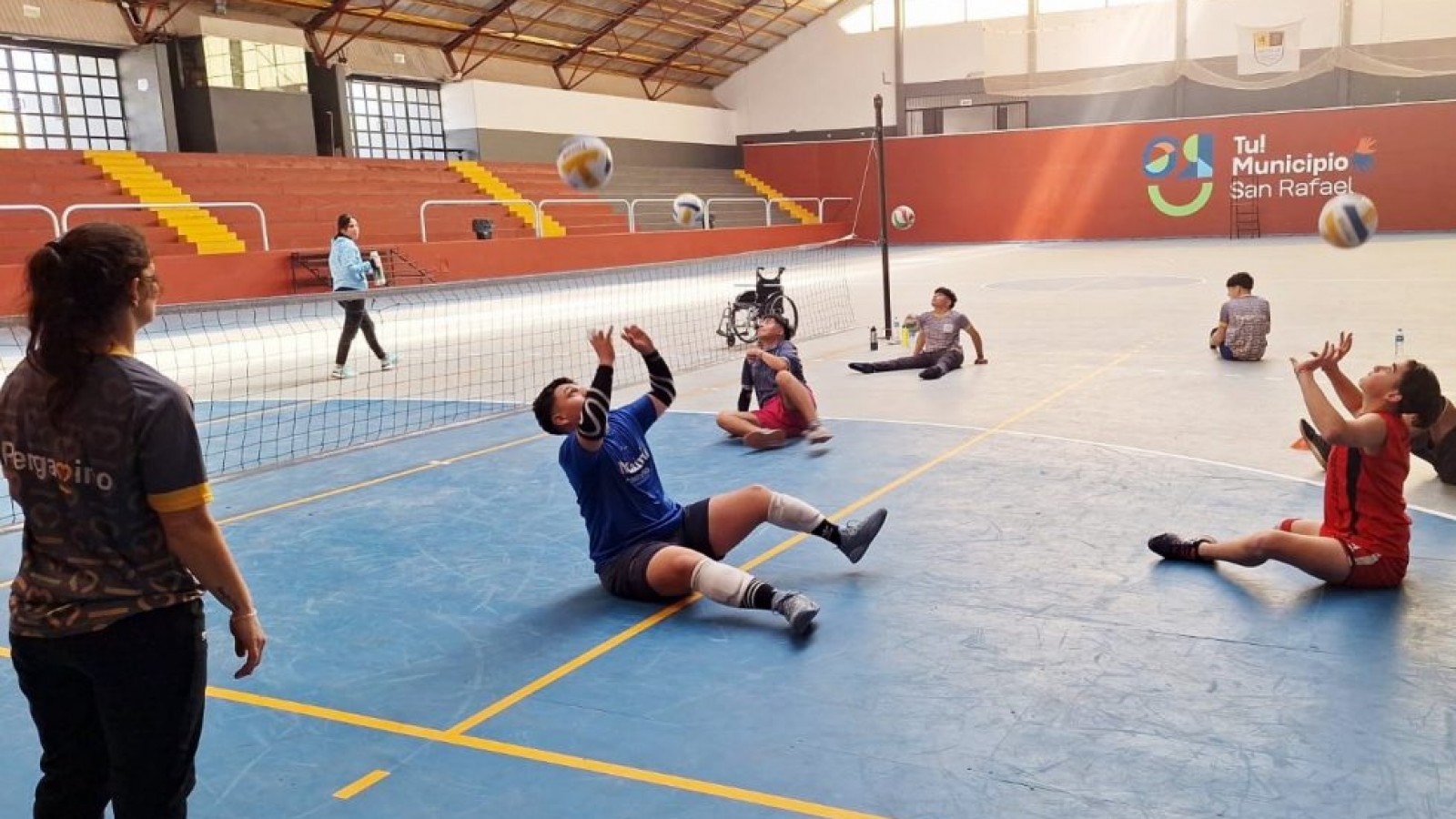 La Selección Argentina Sub 18 de Vóley Adaptado realiza concentración en San Rafael