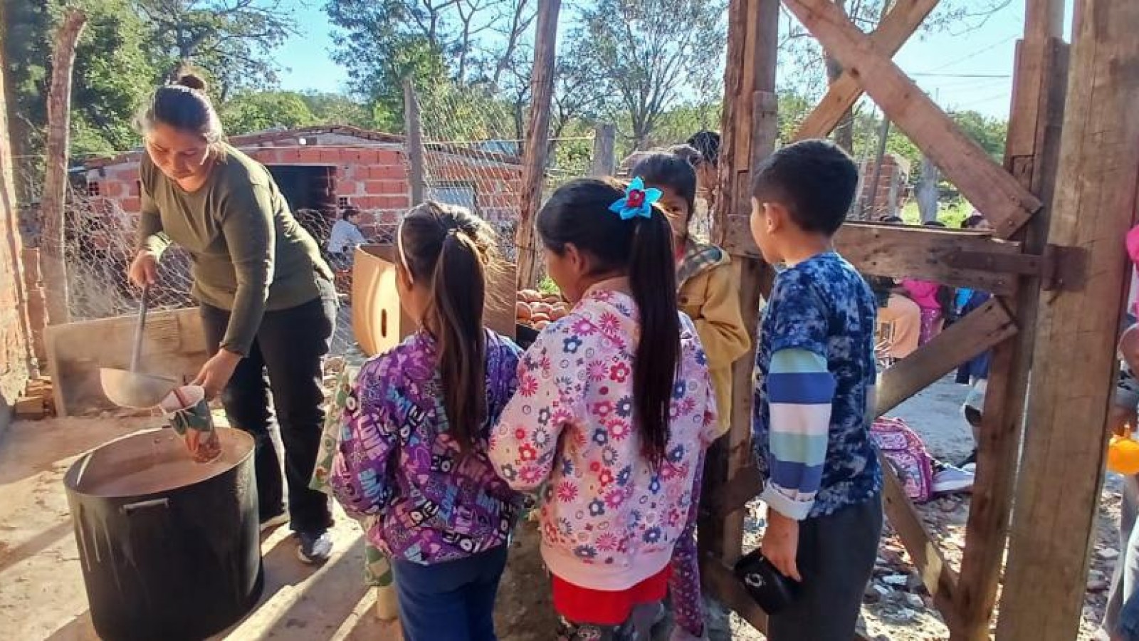 Festival "Ningún pibe con hambre" este sábado en el Gabriela Mistral