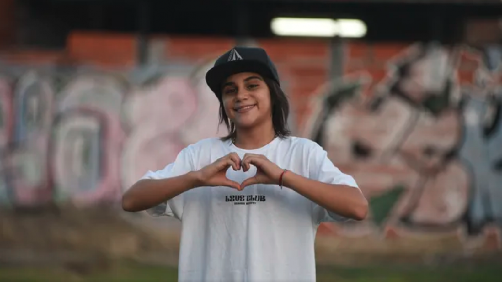 ¿Quién es Valentino Merlo, el talentoso joven de 15 años que está cautivando a todos con su música?