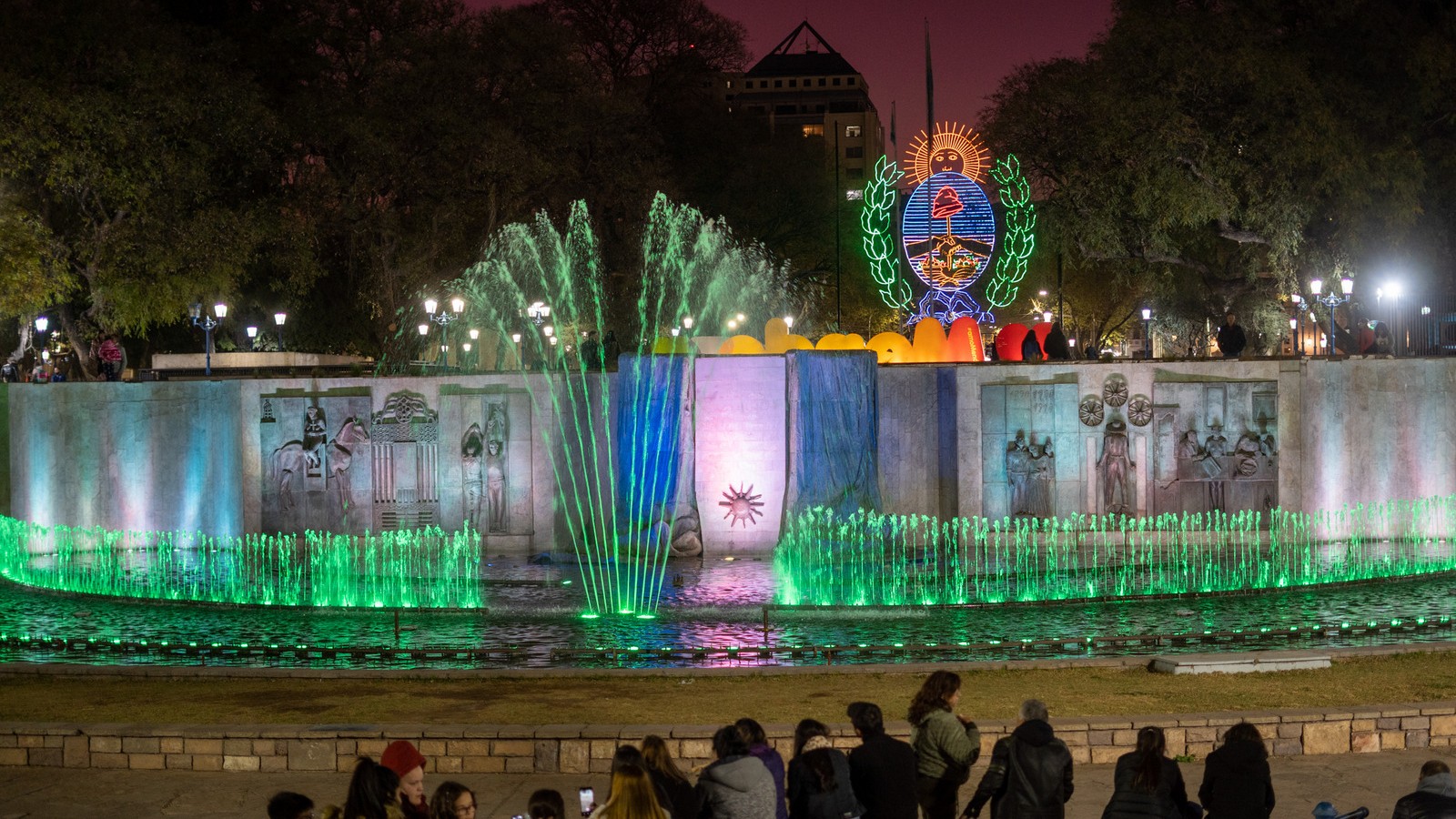 Finde XL: La Ciudad de Mendoza lista para recibir a turistas con una agenda llena de cultura, vino y naturaleza