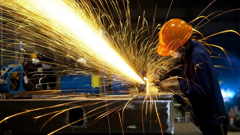 La industria metalúrgica cayó un 14,1% en estos nuevos meses