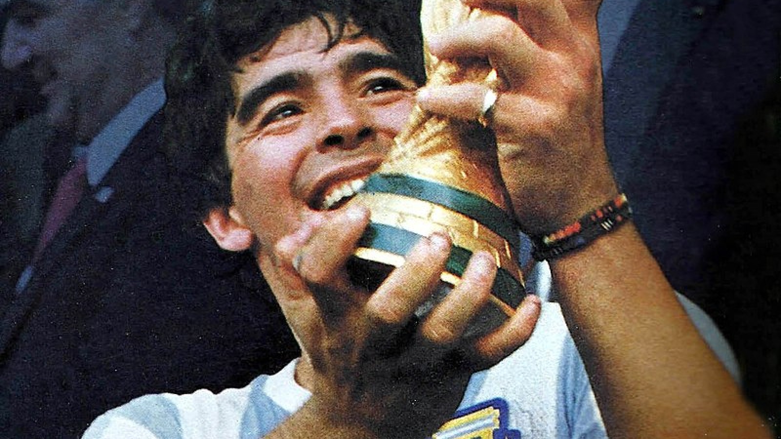 Encuentro con Maradona, una celebración abierta, festiva y oportuna