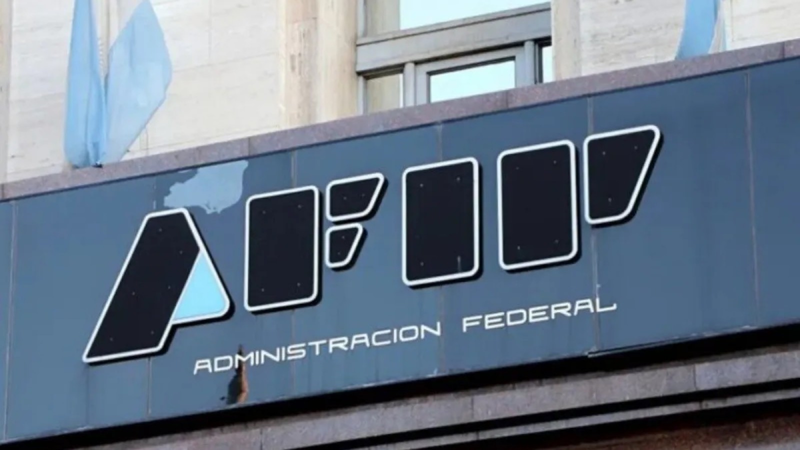 El gobierno de Javier Milei anunció la disolución de AFIP