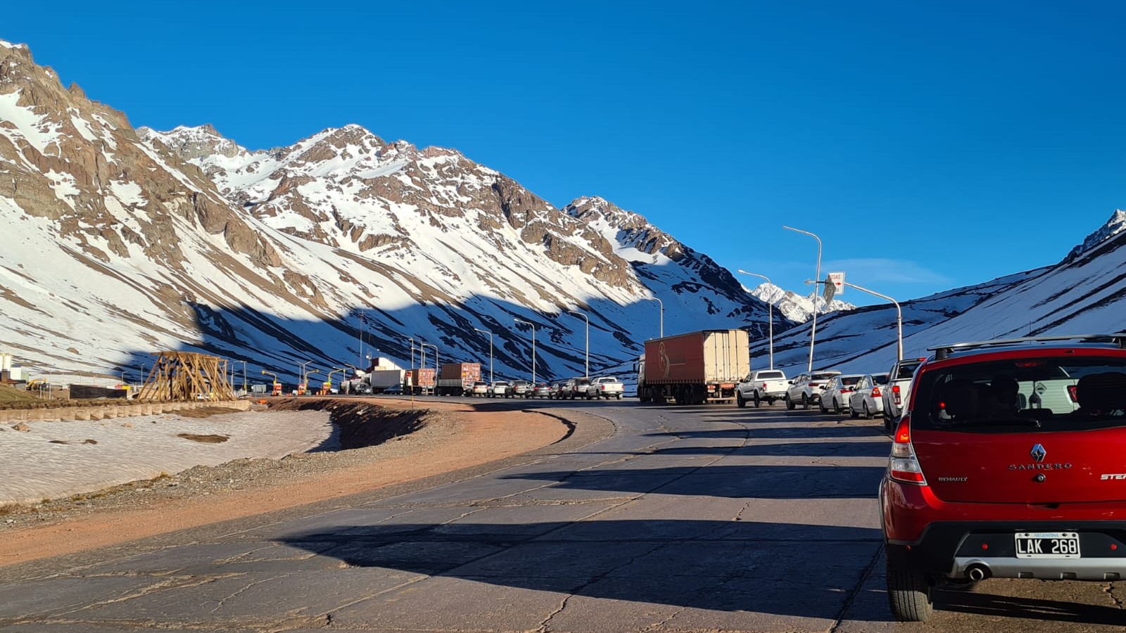 Habrá que esperar al jueves para cruzar a Chile por el paso Los Libertadores
