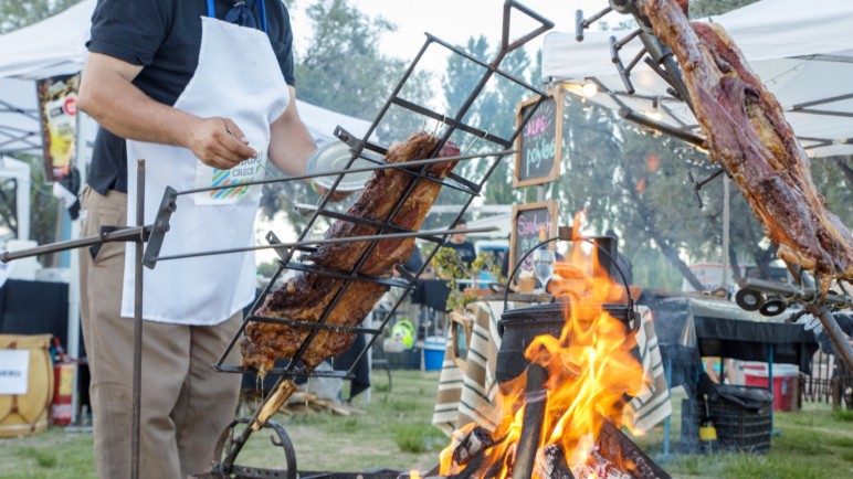 Más de 20 mil personas celebraron el sabor en el tercer Festival del Vacío a la Llama en Maipú