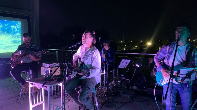 Pedro El Ermitaño vuelve a grabar y presentó nuevo disco