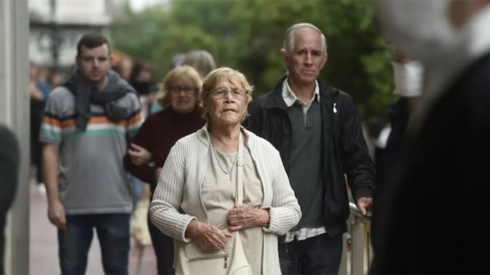 ANSES: el Gobierno de Javier Milei oficializó un nuevo bono de $70.000 para Jubilados y los montos para las prestaciones de enero 2025